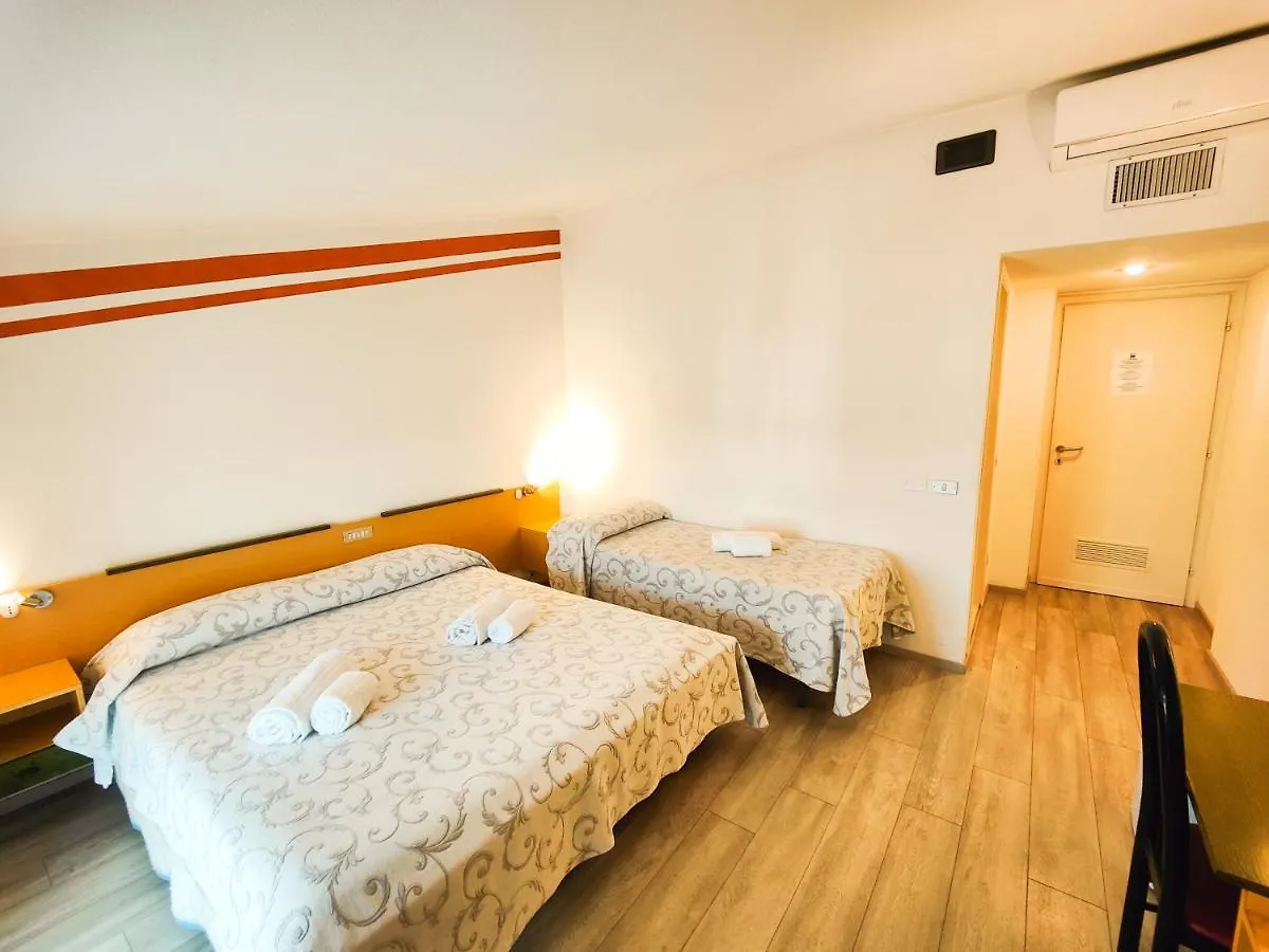 ** Hotel Albergo B&B Tenesi Manerba del Garda Italy