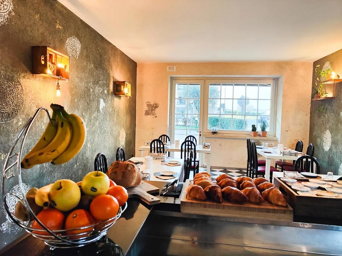 Albergo B&B Tenesi Manerba del Garda