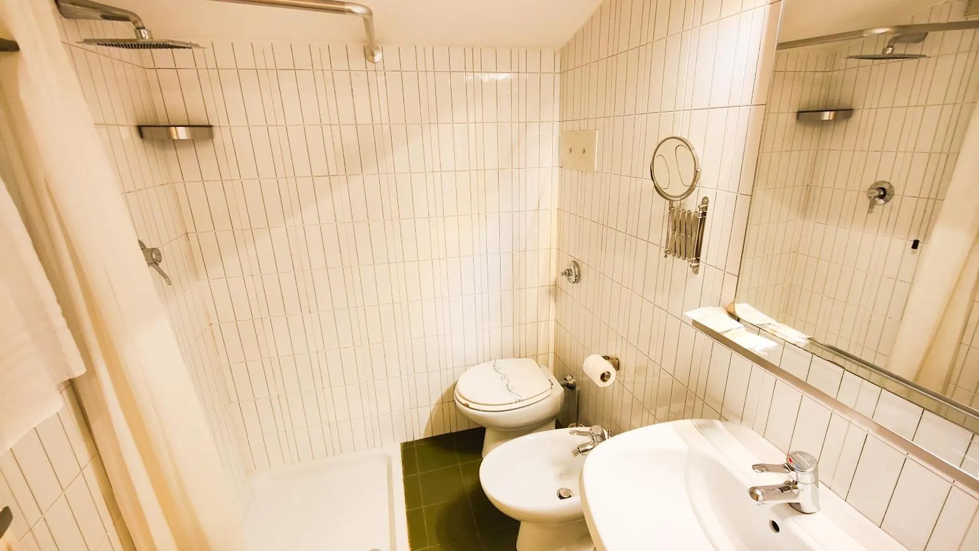 Albergo B&B Tenesi Manerba del Garda