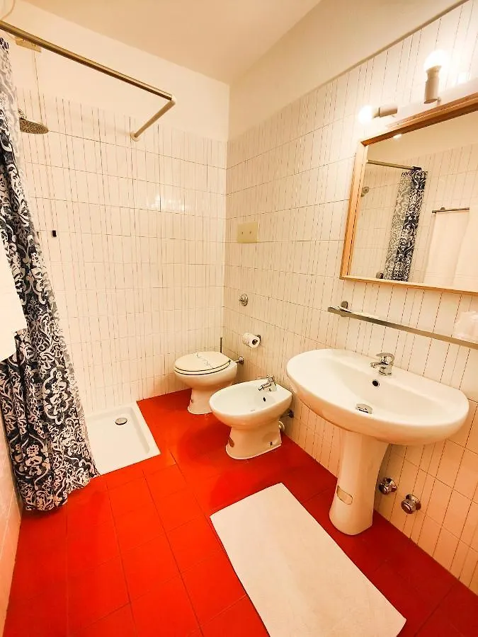 Albergo B&B Tenesi Manerba del Garda Italy