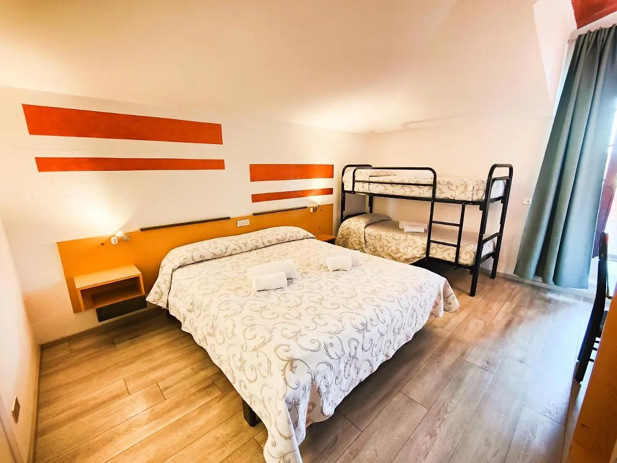 ** Hotel Albergo B&B Tenesi Manerba del Garda Italy