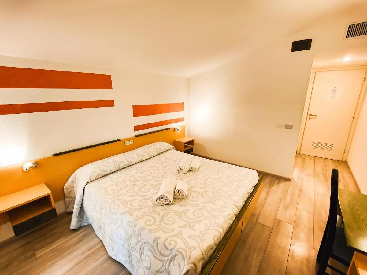 Albergo B&B Tenesi Manerba del Garda Hotel